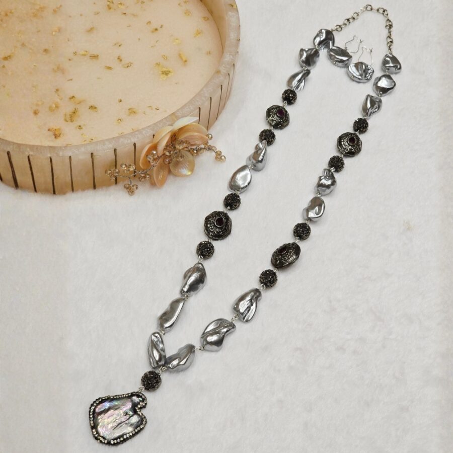 Fresh Water Pearl Necklace