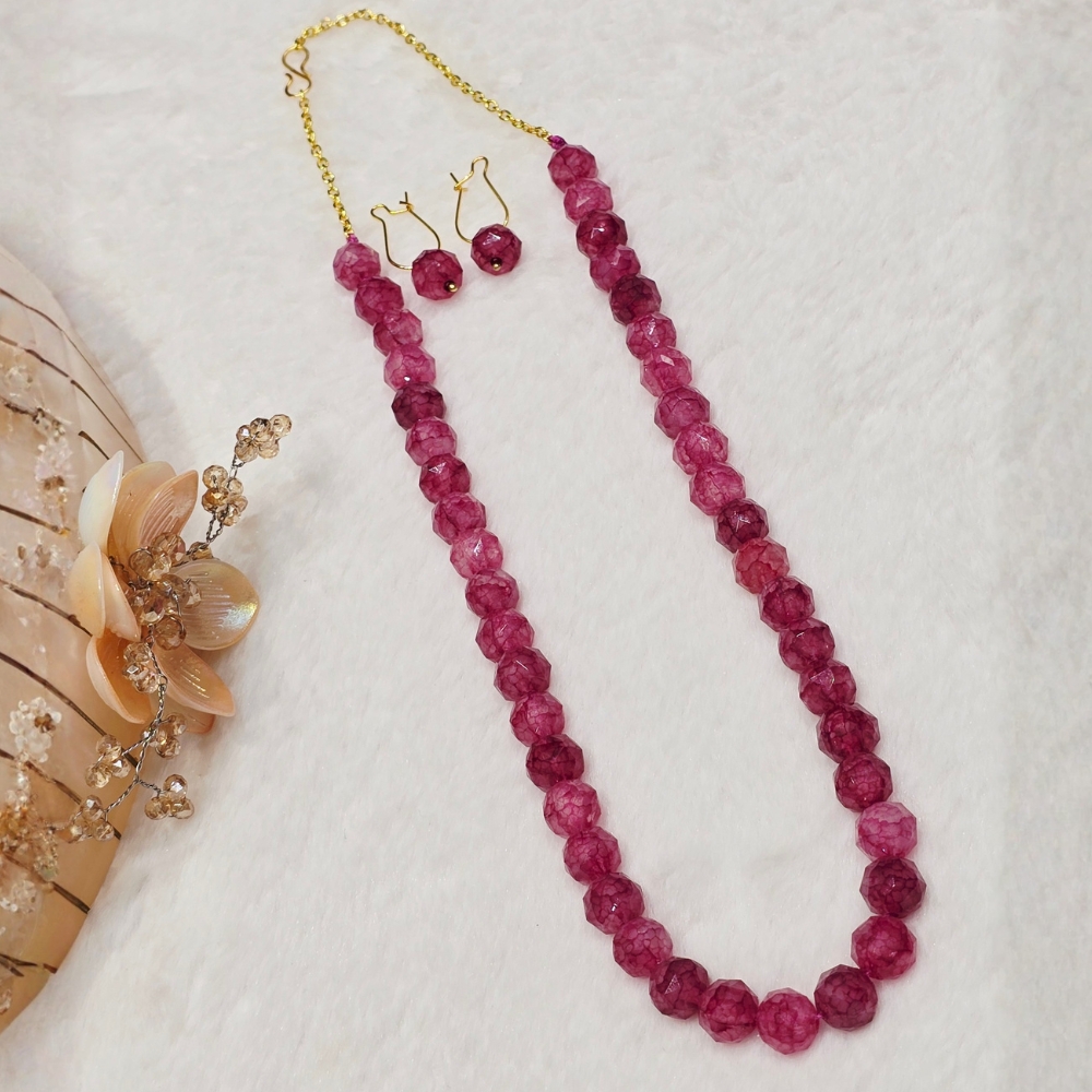 1-135.jpg Red Stone Necklace - Image 1