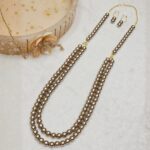 Metallic Shade Pearl Necklace