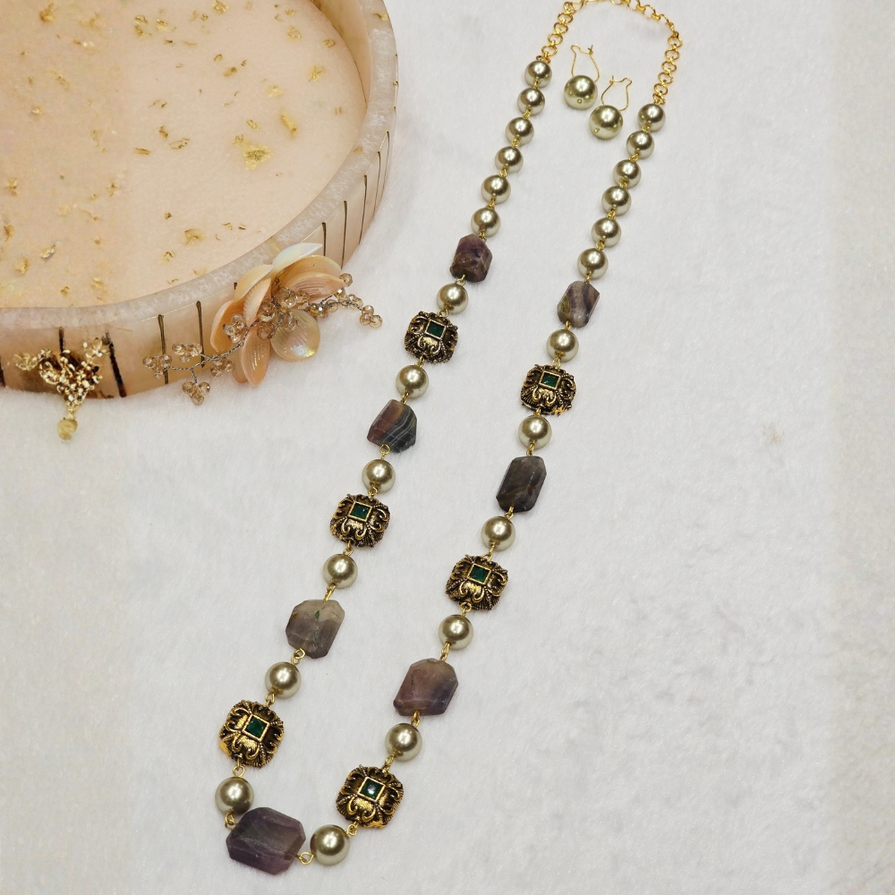 1-55.jpg Stone Necklace - Image 1