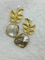Mother of Pearl Earring - Image 2