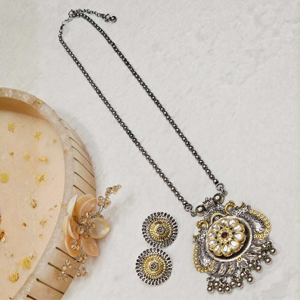 2-105.jpg Oxidized Necklace - Image 1