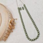 Metallic Green Pearl Necklace - Image 2
