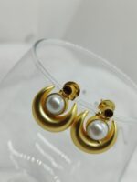Pearl Earrings - Image 4