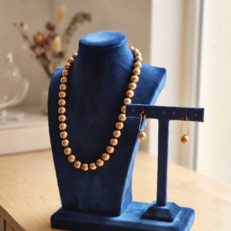 Pearl Necklace with Pyrite Stone